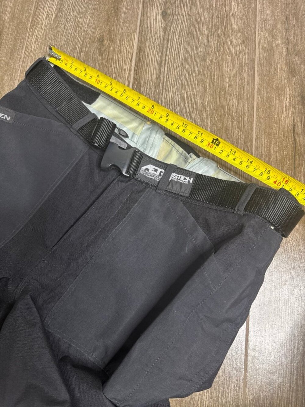 Aerostich Darien Gore-Tex Motorcycle Pants Black Mens 36 - Picture 9 of 12